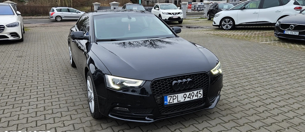 Audi A5 cena 54000 przebieg: 299000, rok produkcji 2011 z Jędrzejów małe 301